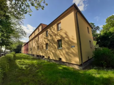 Vierraumwohnung in der Portitzer Siedlung - Vorderansicht (27977)