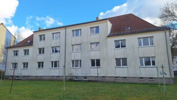 Sanierungsobjekt - Mehrfamilienhaus in Taucha in guter Wohnlage - Blick in den Innenhof (22652)